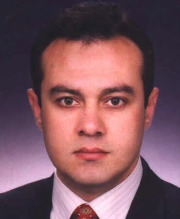 دکتر مصطفی کمرال